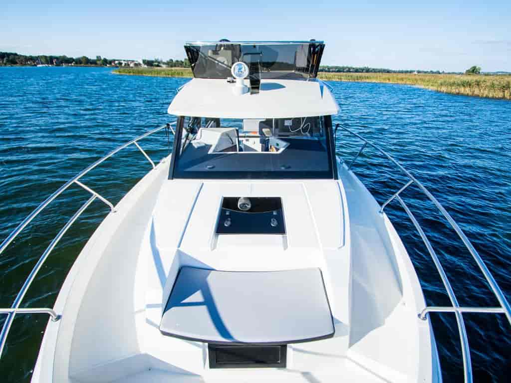 Boat picture 17