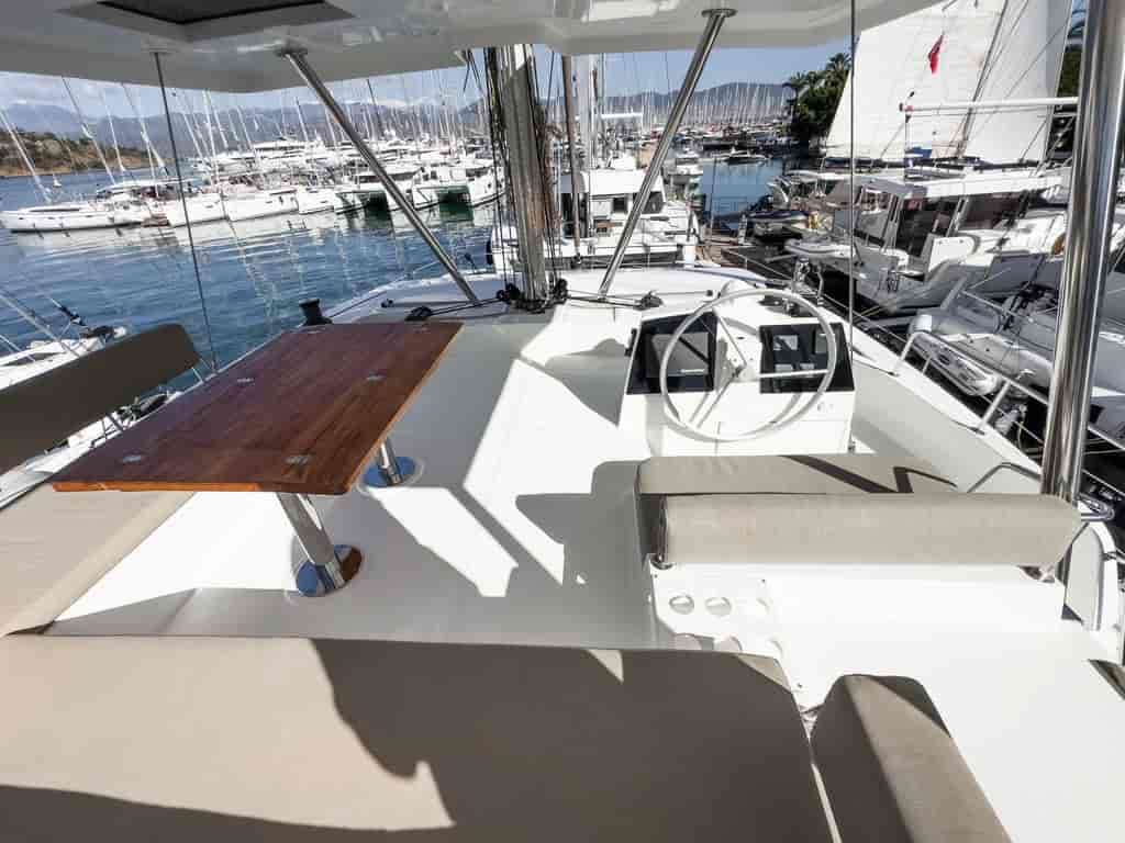 Boat picture 17