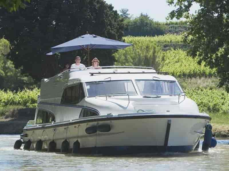 Boat picture 1