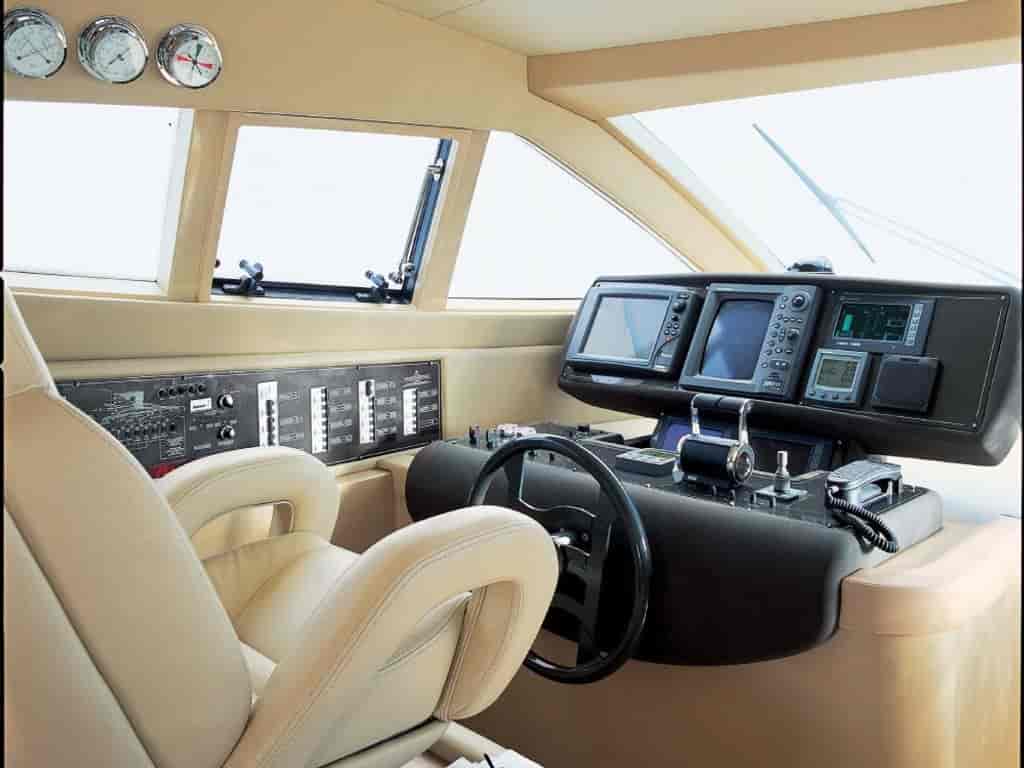 Boat picture 9