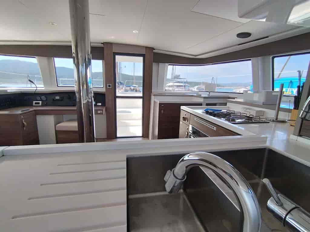 Boat picture 18