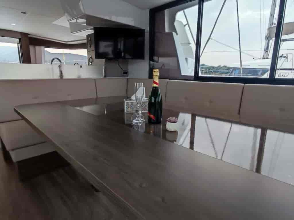 Boat picture 9