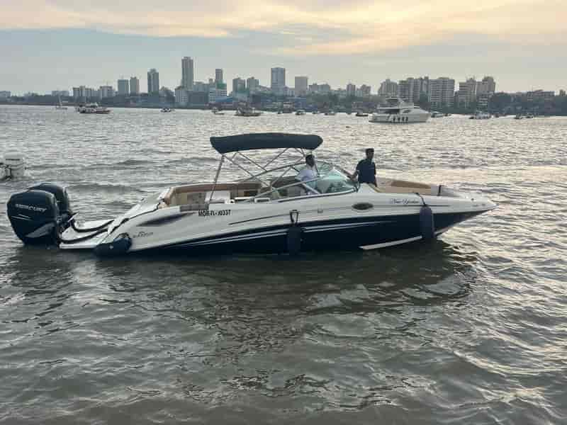 Boat picture 1