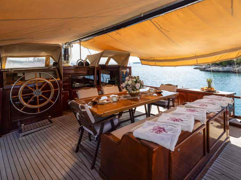 Boat picture 19