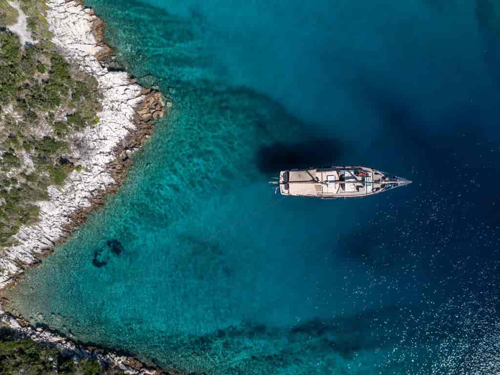 Boat picture 9