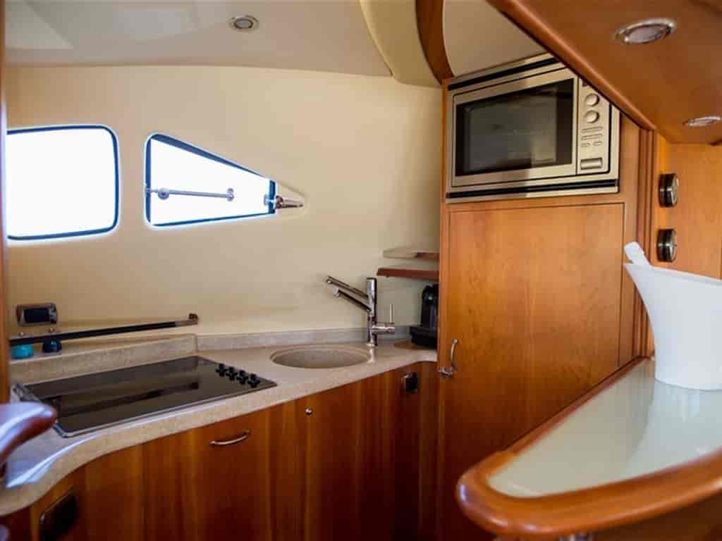 Boat picture 13