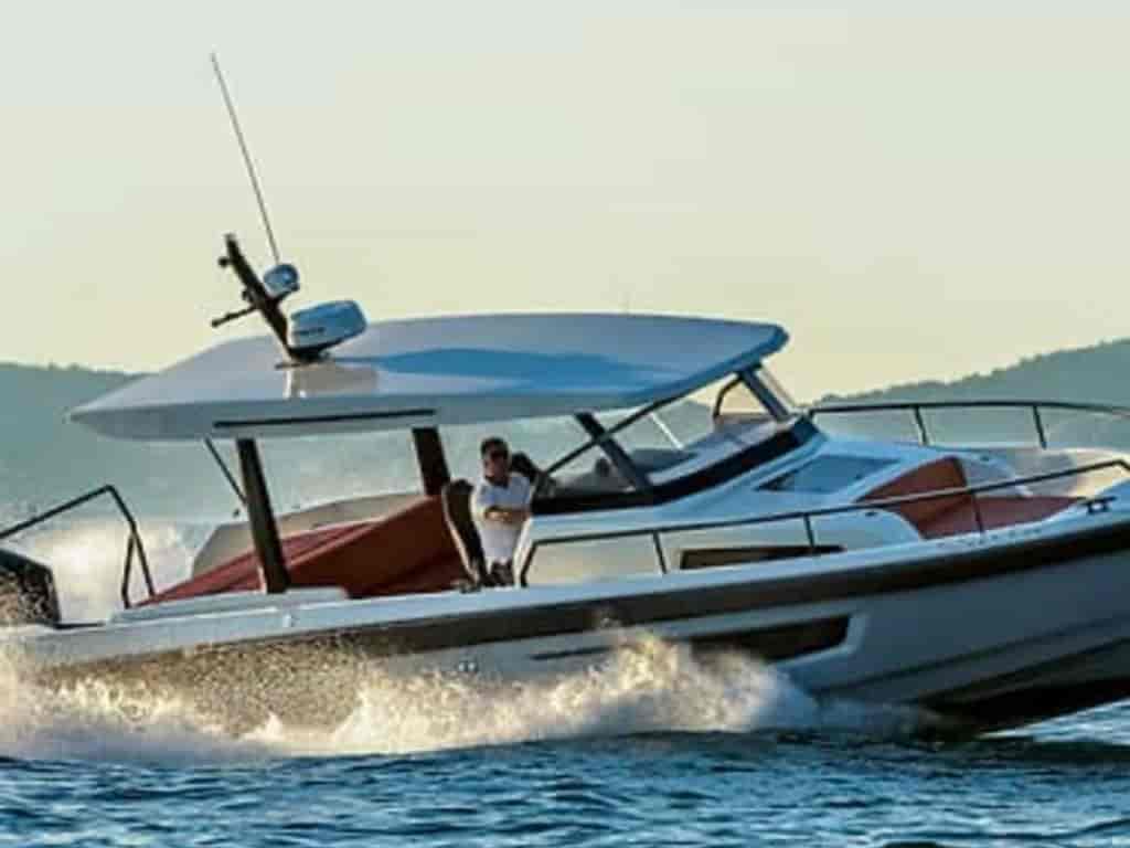 Boat picture 9