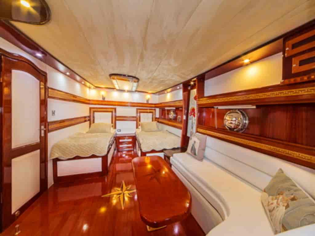 Boat picture 2