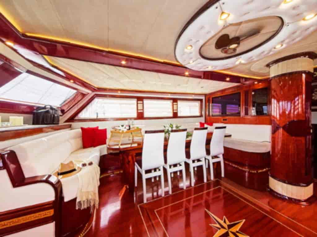 Boat picture 19