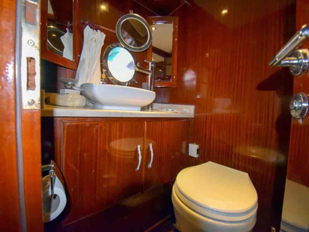Boat picture 13
