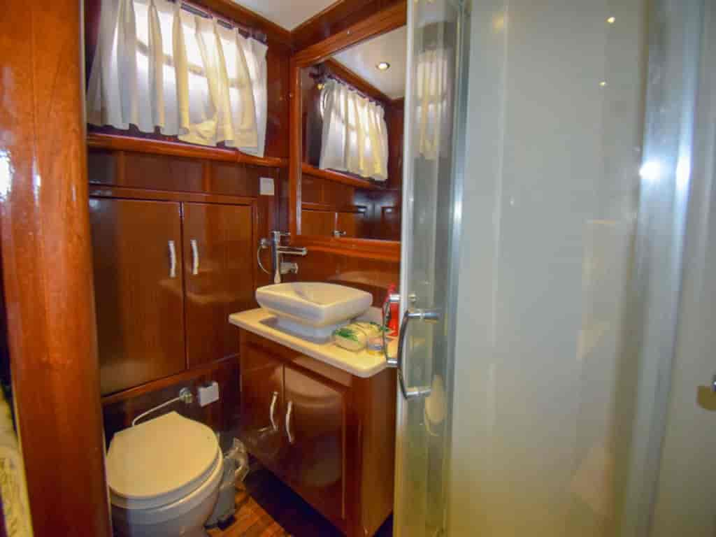 Boat picture 11