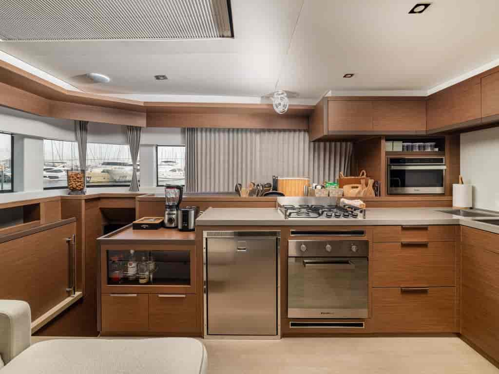 Boat picture 12