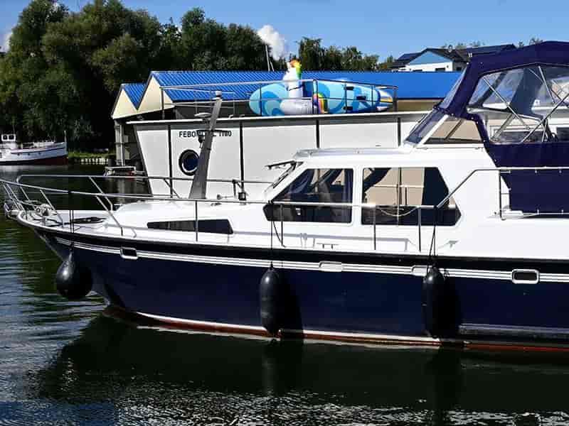 Boat picture 1