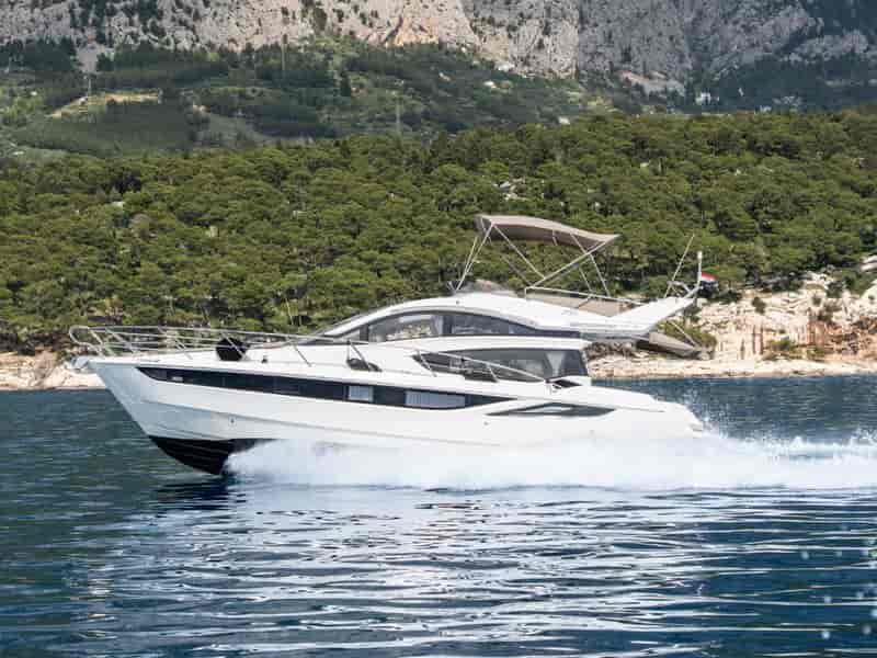 Boat picture 1
