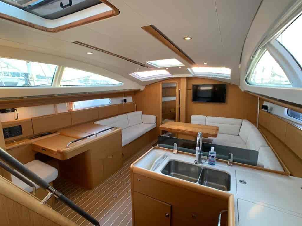 Boat picture 9