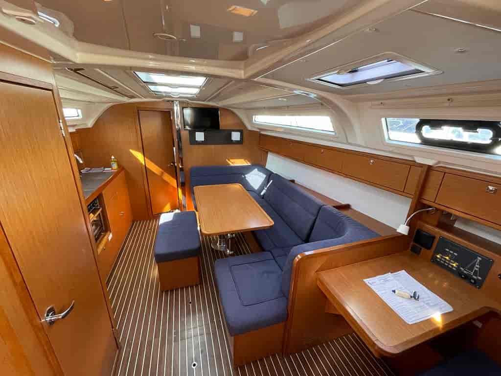 Boat picture 9