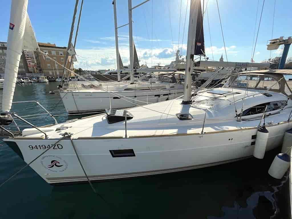 Boat picture 9