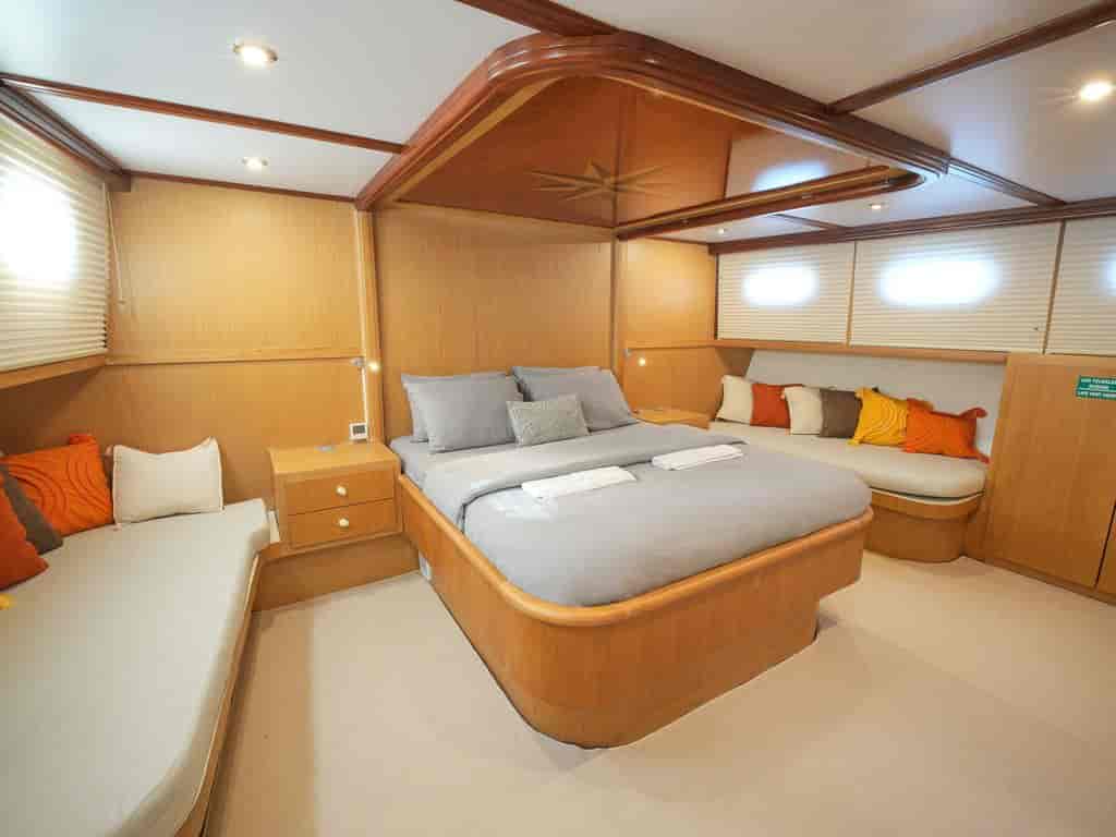 Boat picture 24