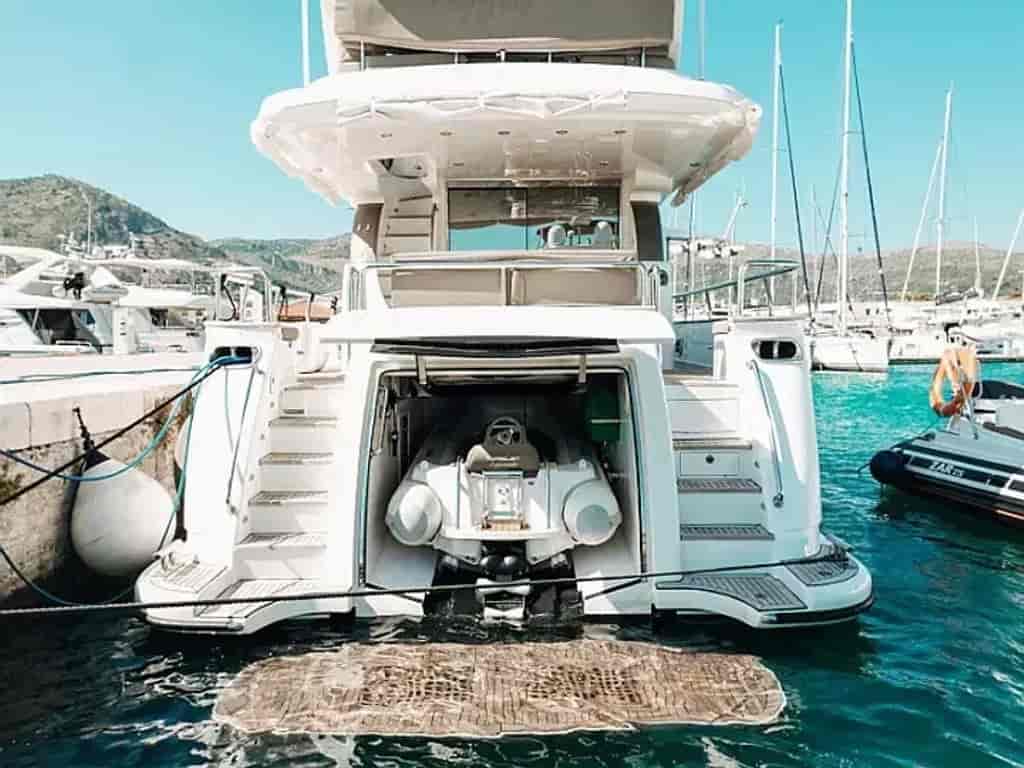 Boat picture 16