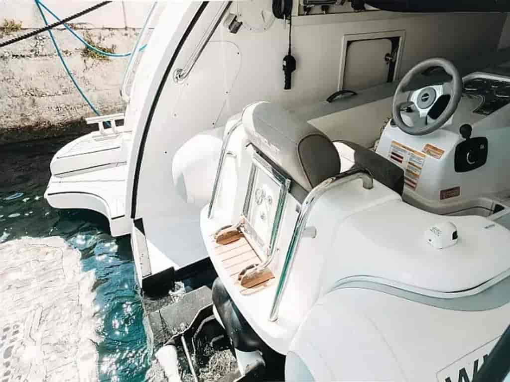 Boat picture 18