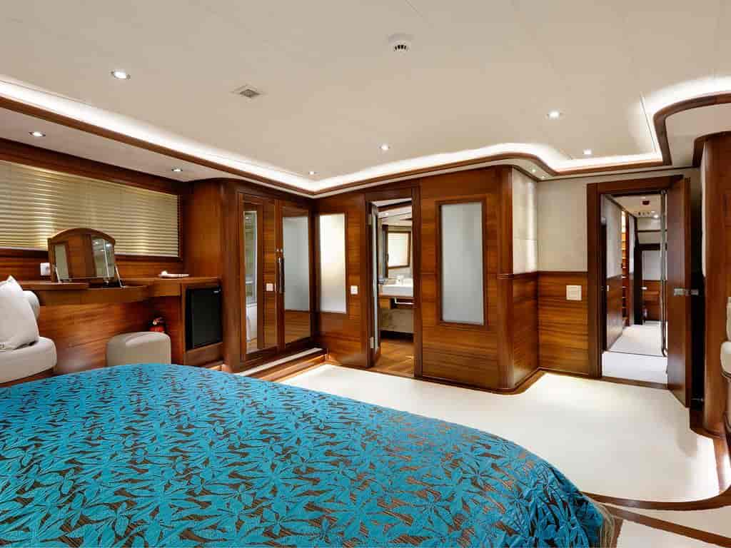 Boat picture 8