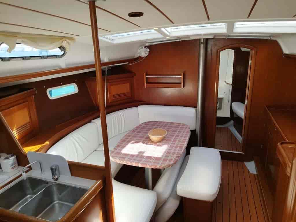 Boat picture 9