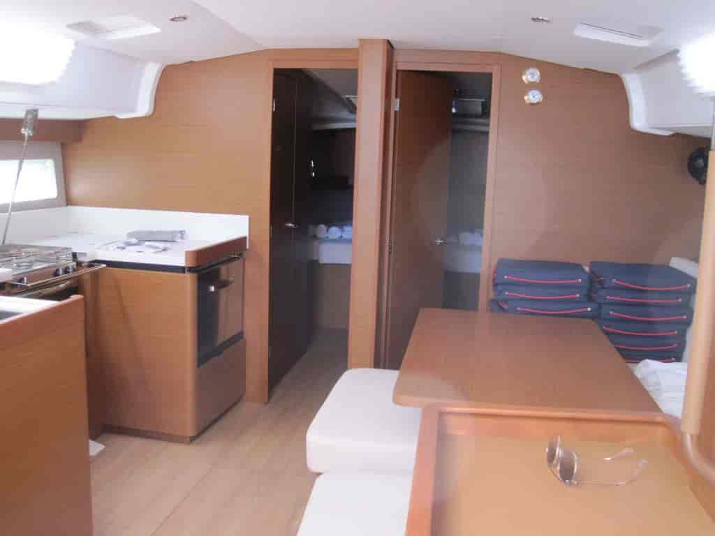 Boat picture 17