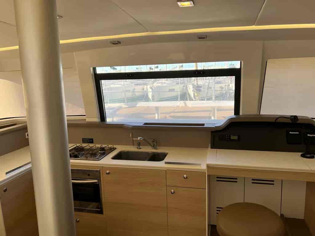 Boat picture 12
