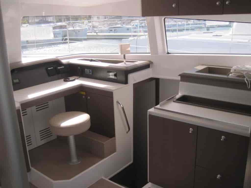 Boat picture 17