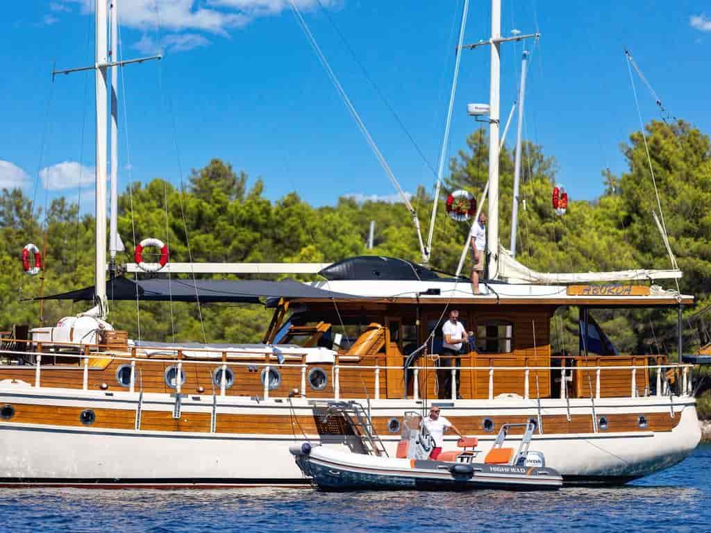 Boat picture 18