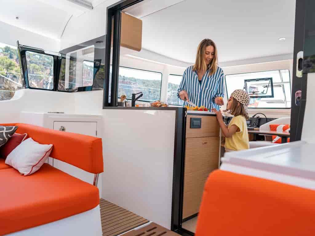Boat picture 17