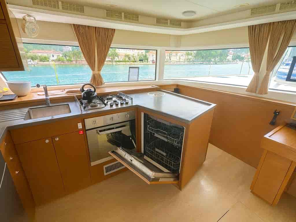 Boat picture 8