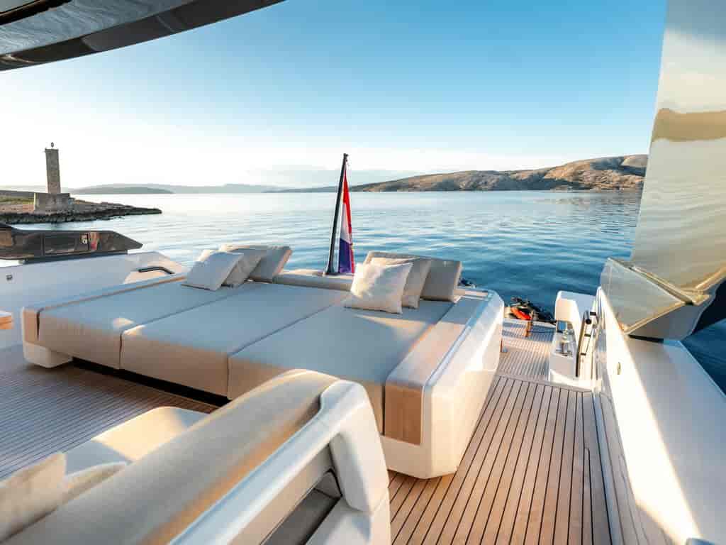 Boat picture 9