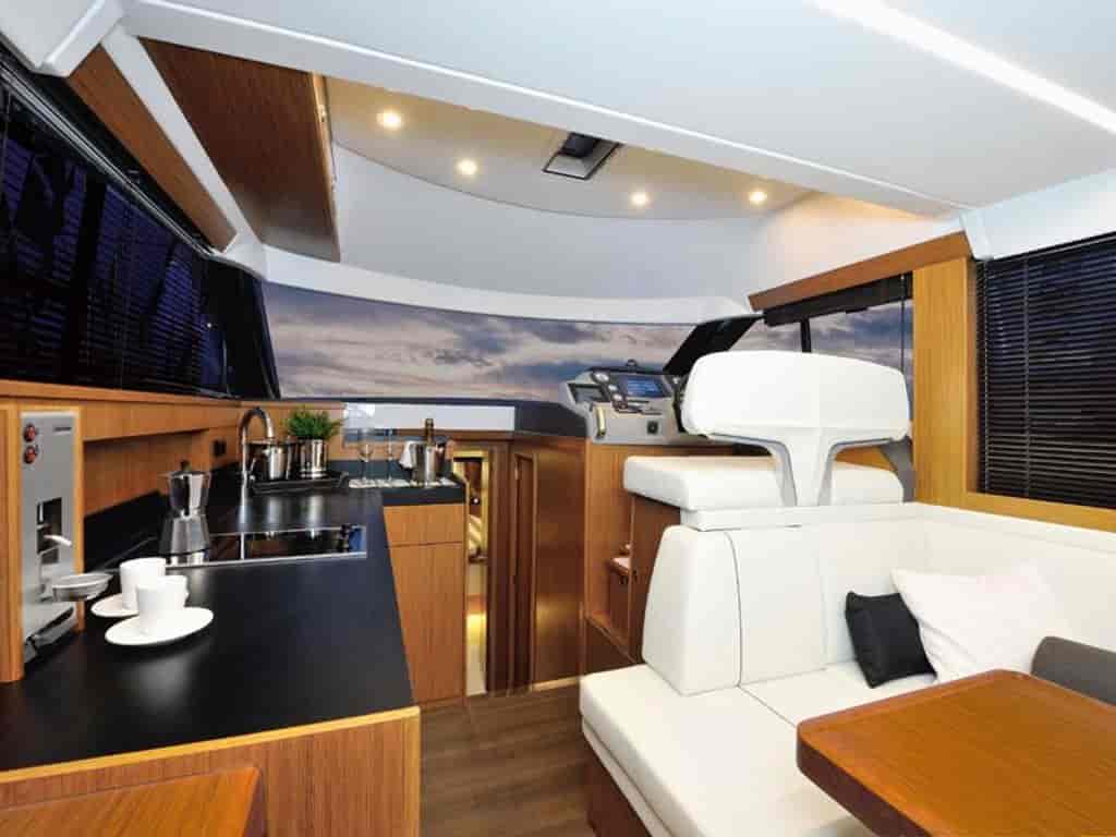 Boat picture 16