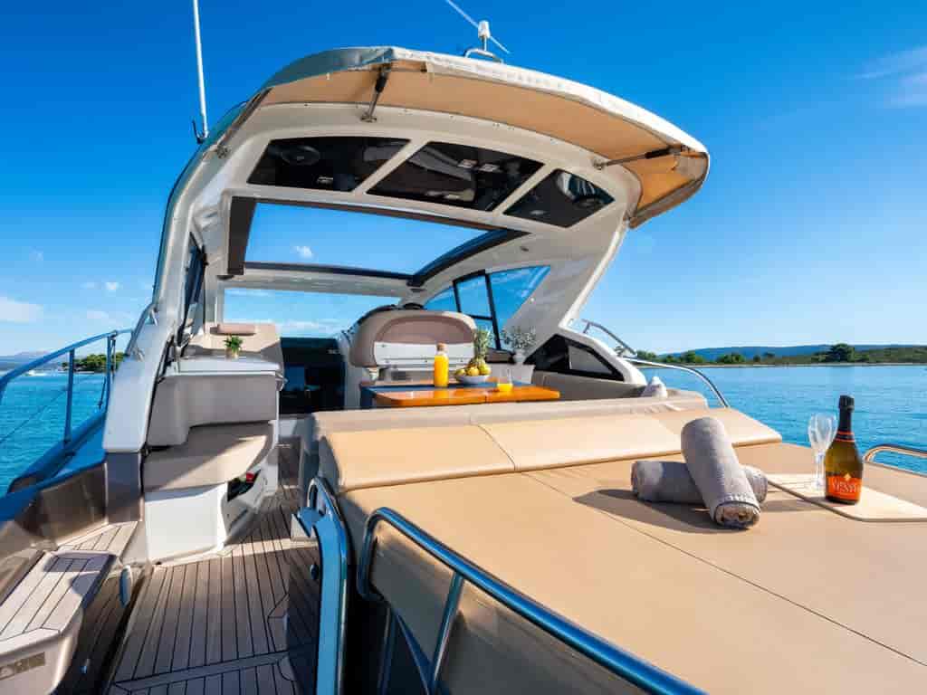 Boat picture 18