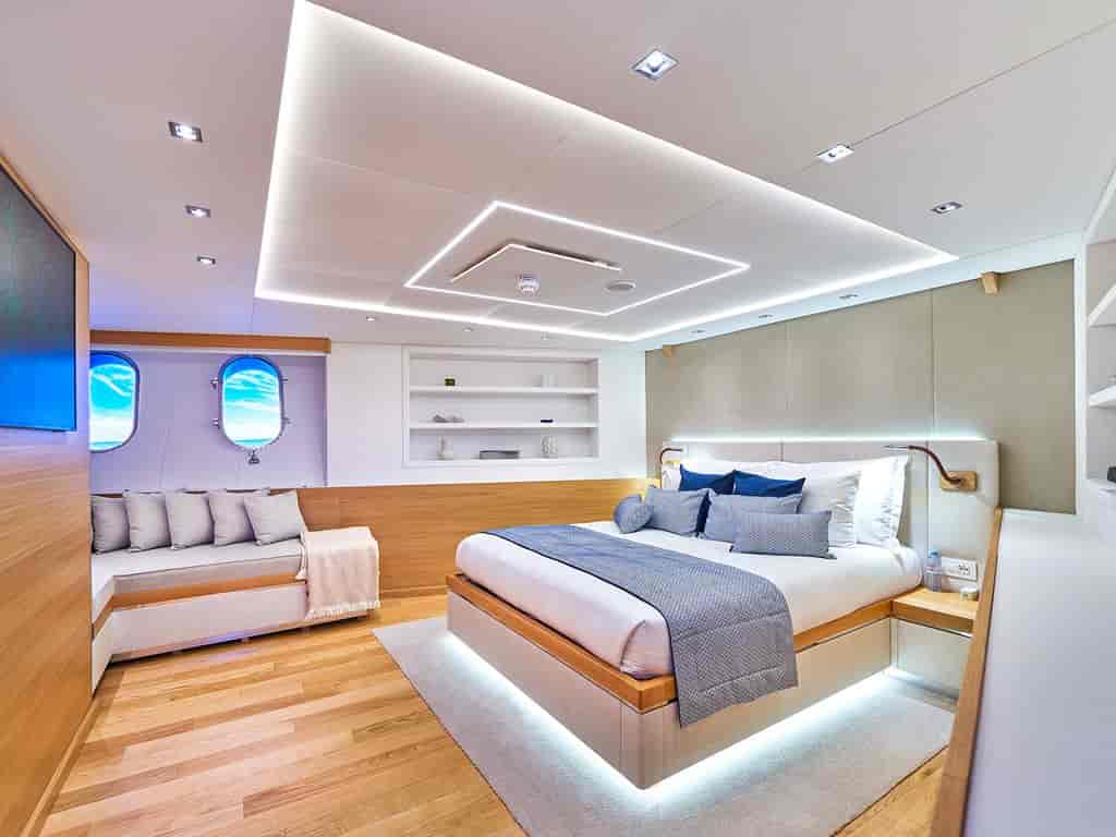 Boat picture 12