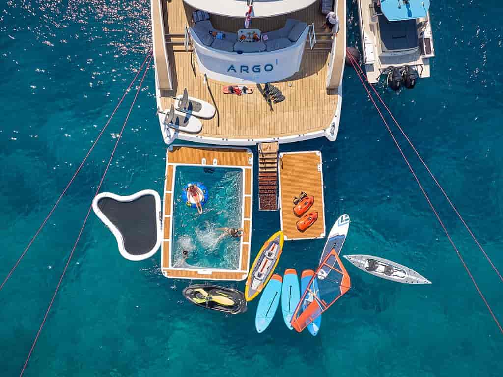 Boat picture 18