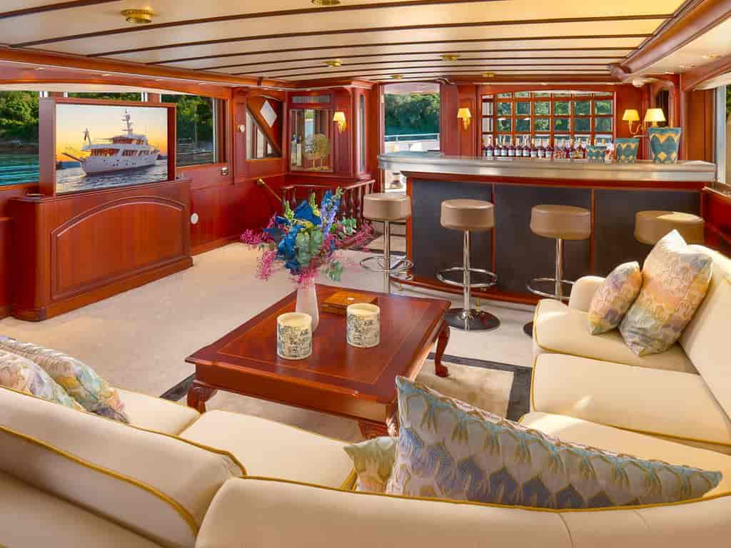 Boat picture 16