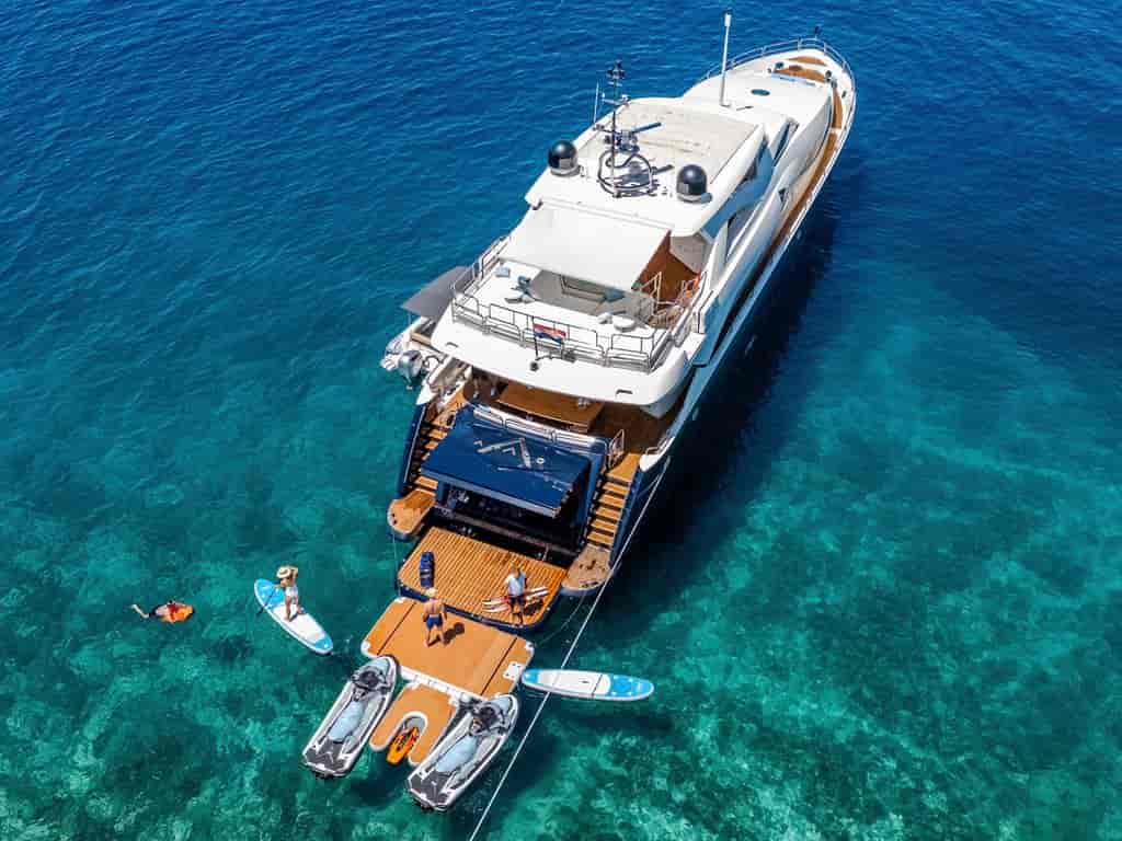 Boat picture 19