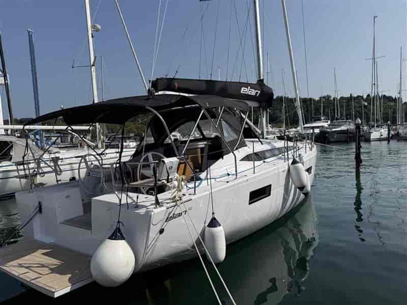 Photo of Last E, image 1 of 5