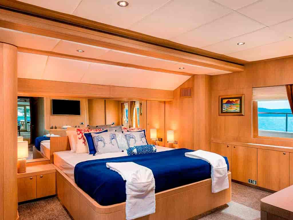 Boat picture 18