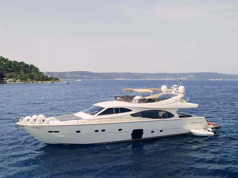 Boat picture 1