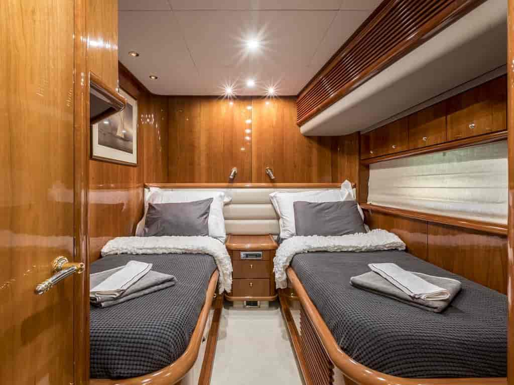 Boat picture 26