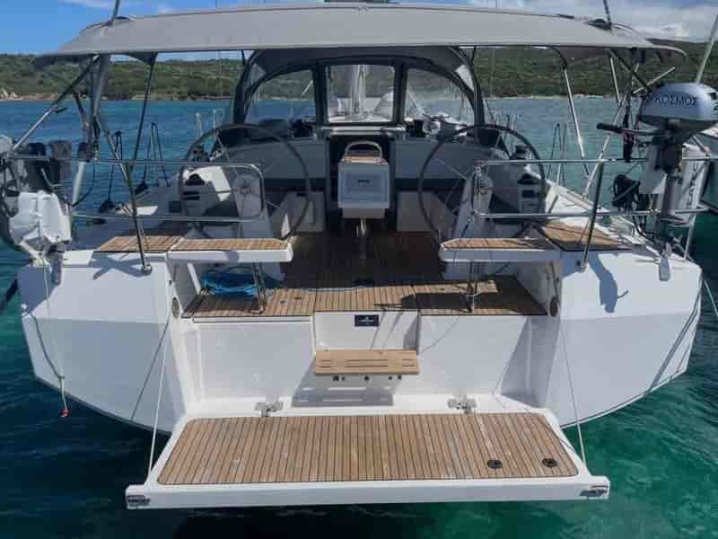 Photo of HORIZON, image 1 of 5