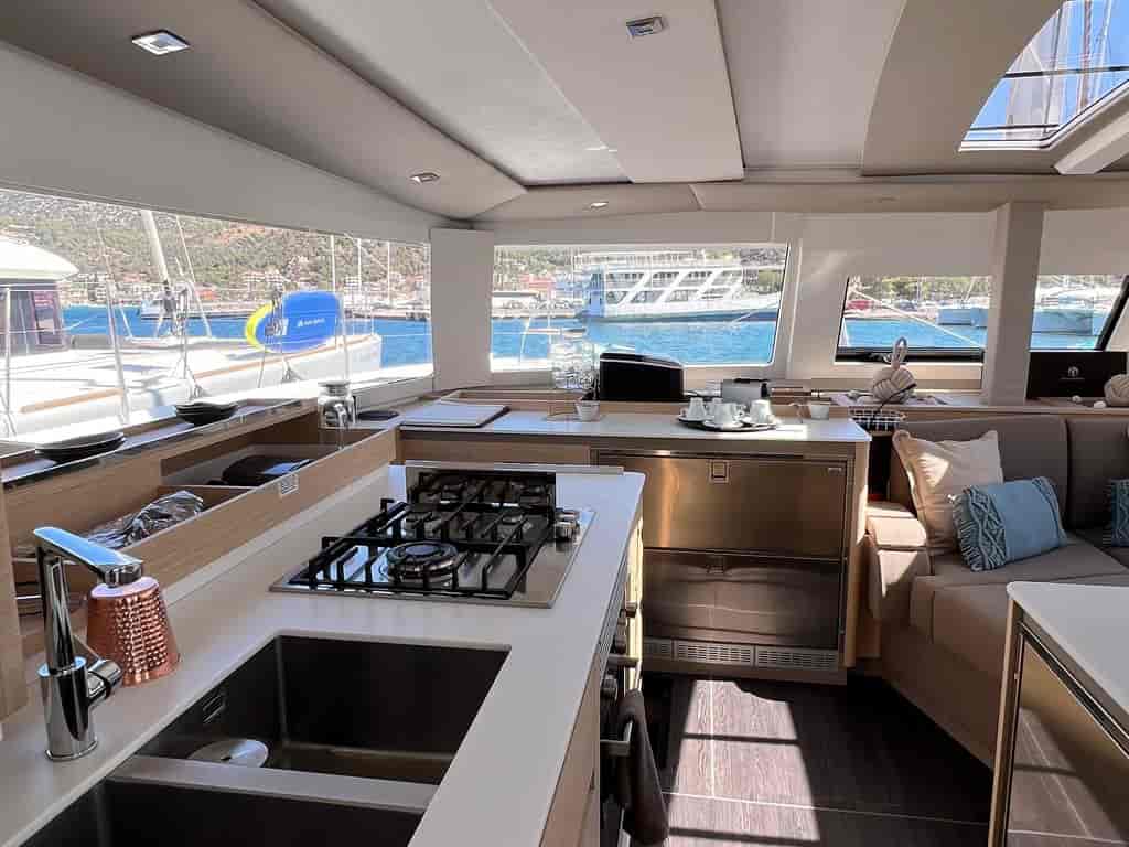 Boat picture 19