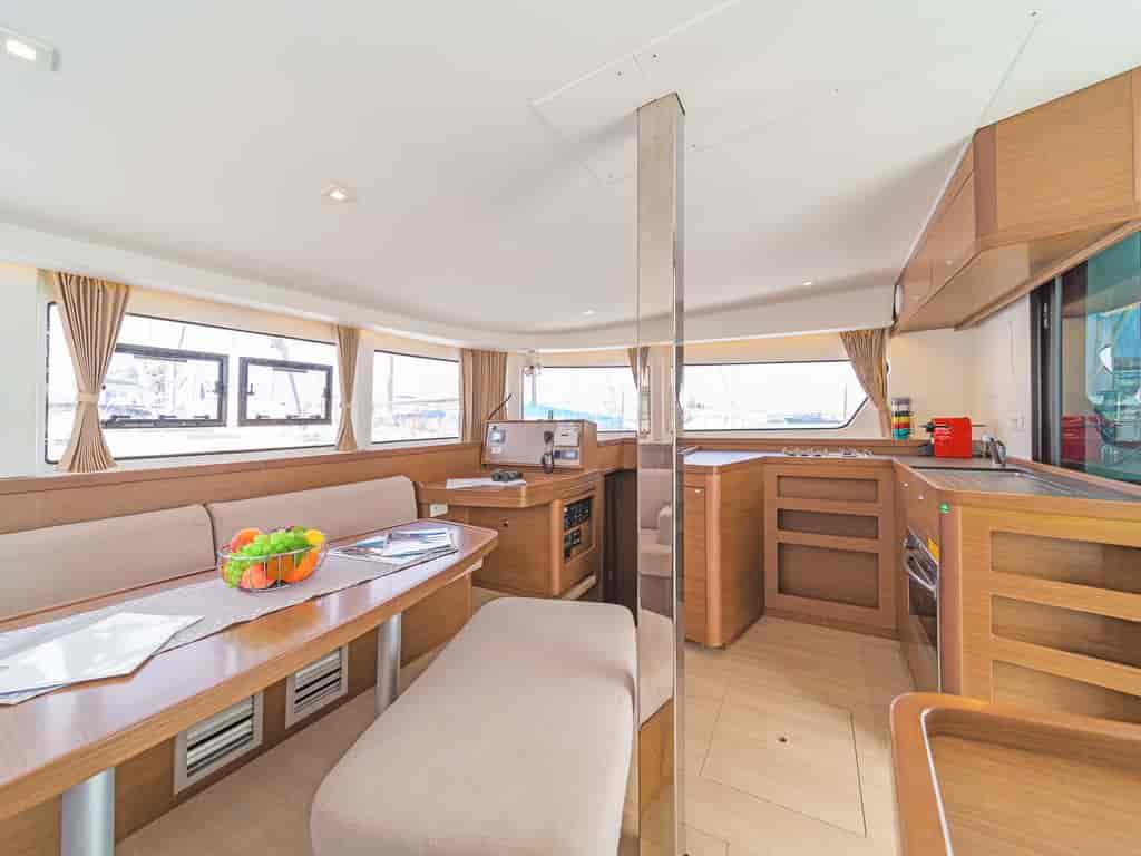 Boat picture 11