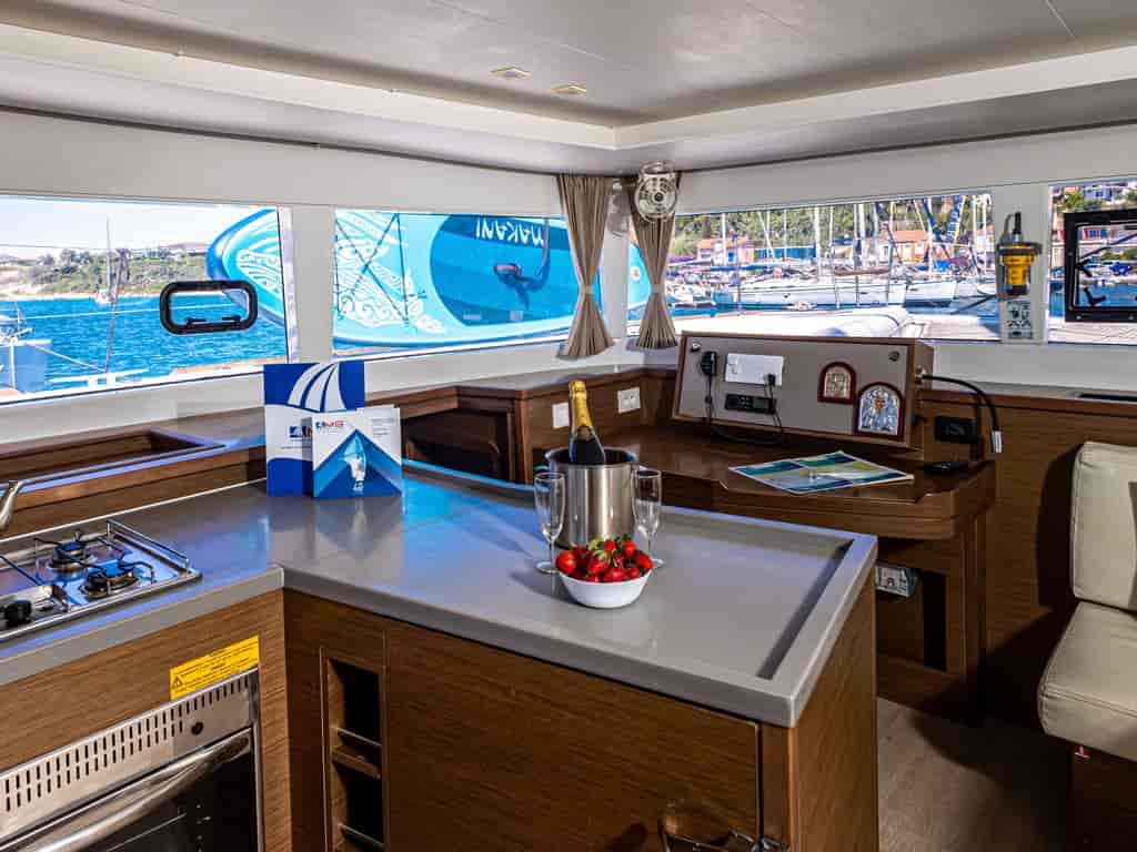 Boat picture 24