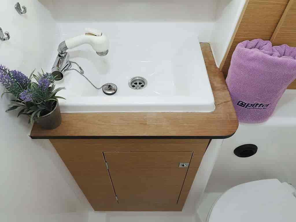 Boat picture 17