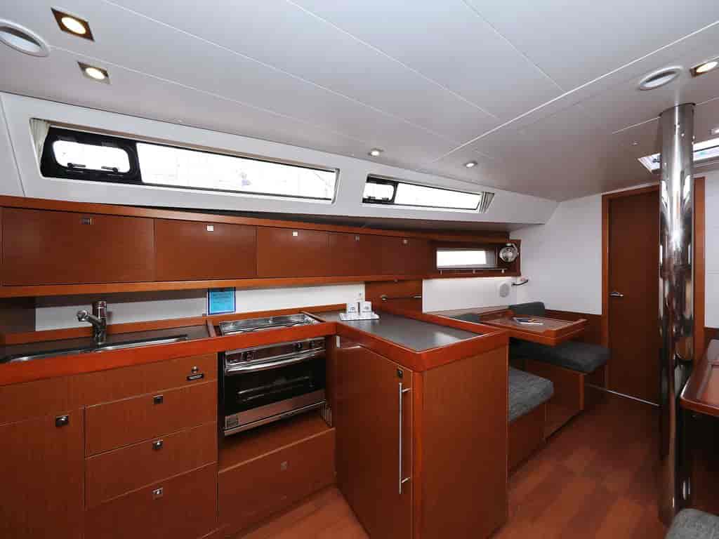Boat picture 17