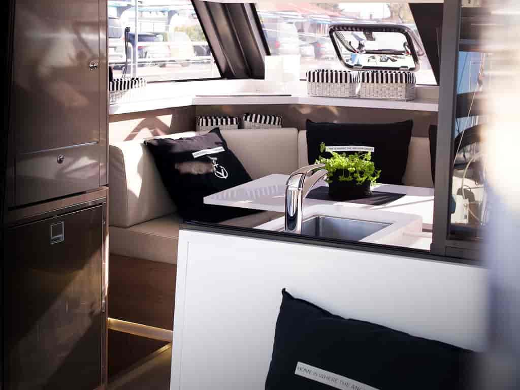 Boat picture 10